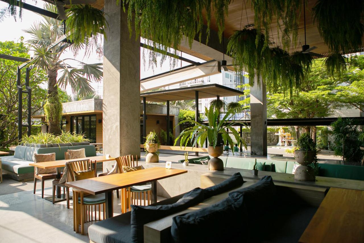 The Silver Palm Wellness Resort Bangkok Exterior photo